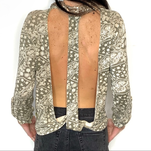 GIMMICKS by BUCKLE Womens long sleeve backless top - Picture 3 of 8